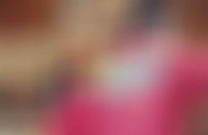 What Color Dress To Wear With Red Heels What Color Dress To Wear With Red Heels
