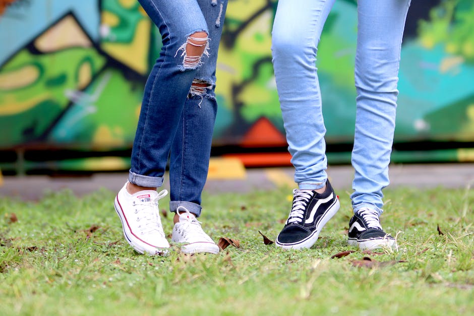 why-do-my-shoes-wear-on-the-outside-heel-heels